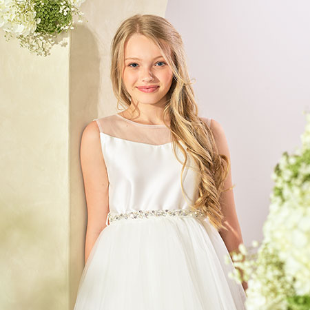 Shop flower girls and junior bridesmaids outfits at Roco