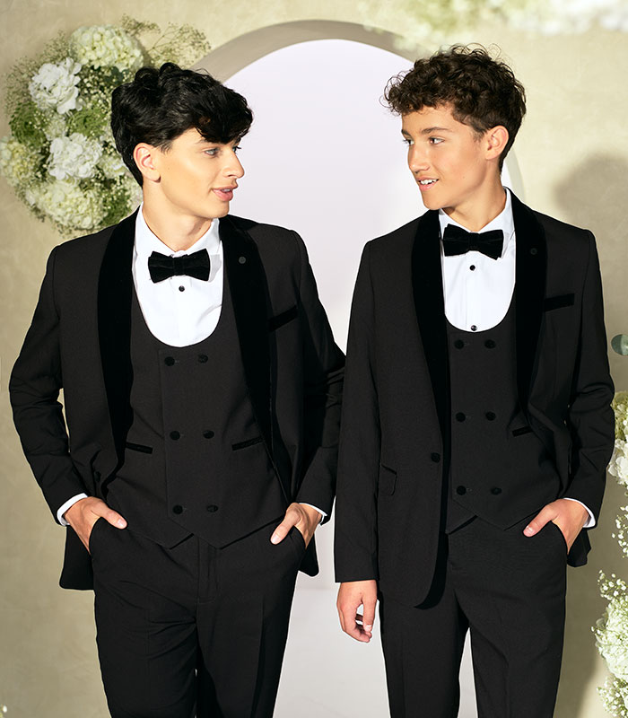 Shop the Valentino boys tuxedo at Roco